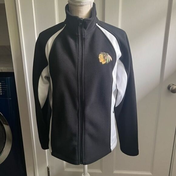 Chicago Blackhawks Like Brand New Women’s Medium Fleece Jacket with Pockets - Picture 8 of 8